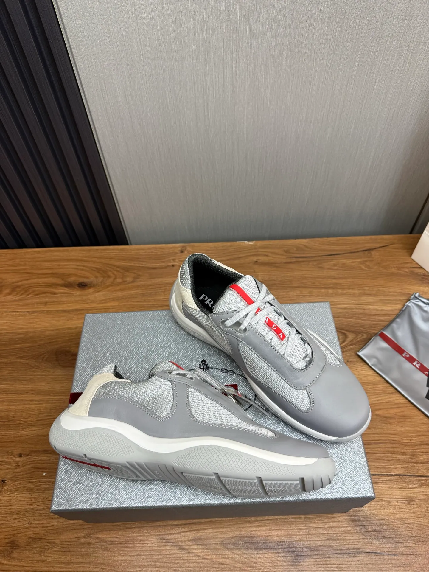 Men's shoes 💰560💰 [PRADA] Men's shoes are popular in the counter, official website is synchronized, 1 high-quality shipment ✔️Original cowhide upper + cowhide lining, 1🆚1 replica, original sole, 38-45 (45 customized, non-refundable)